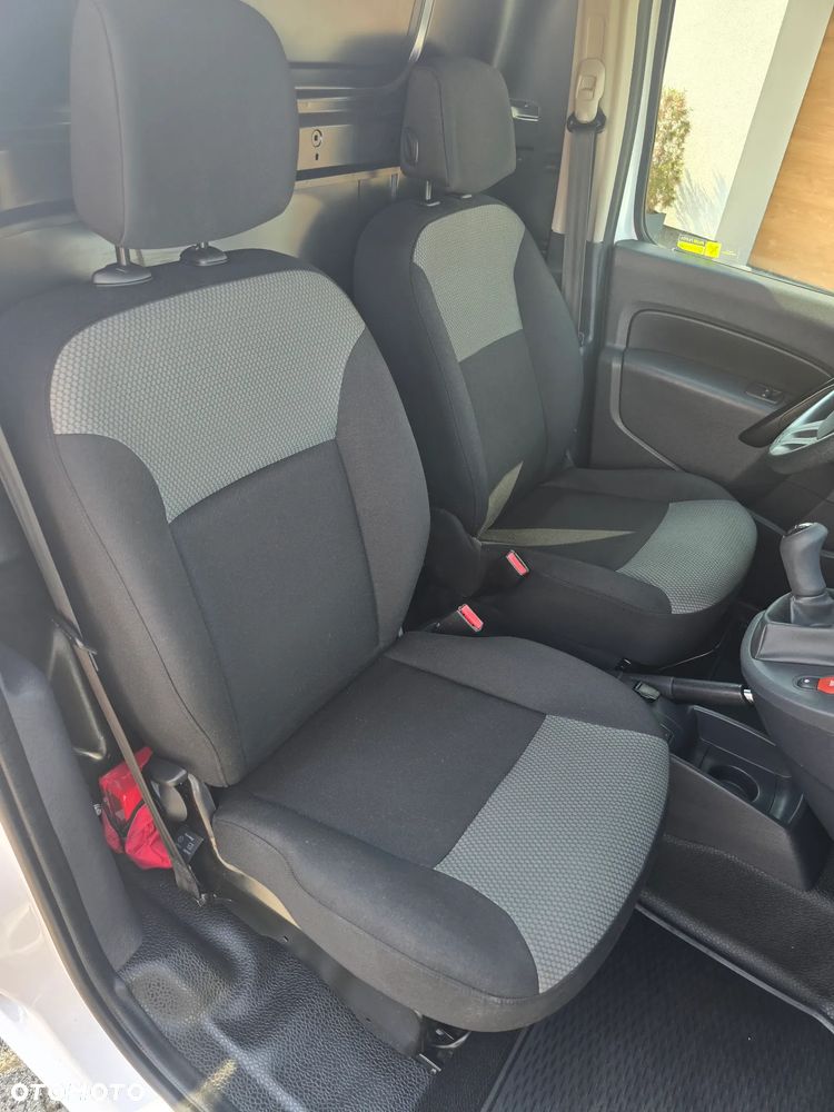 Renault Kangoo - 19