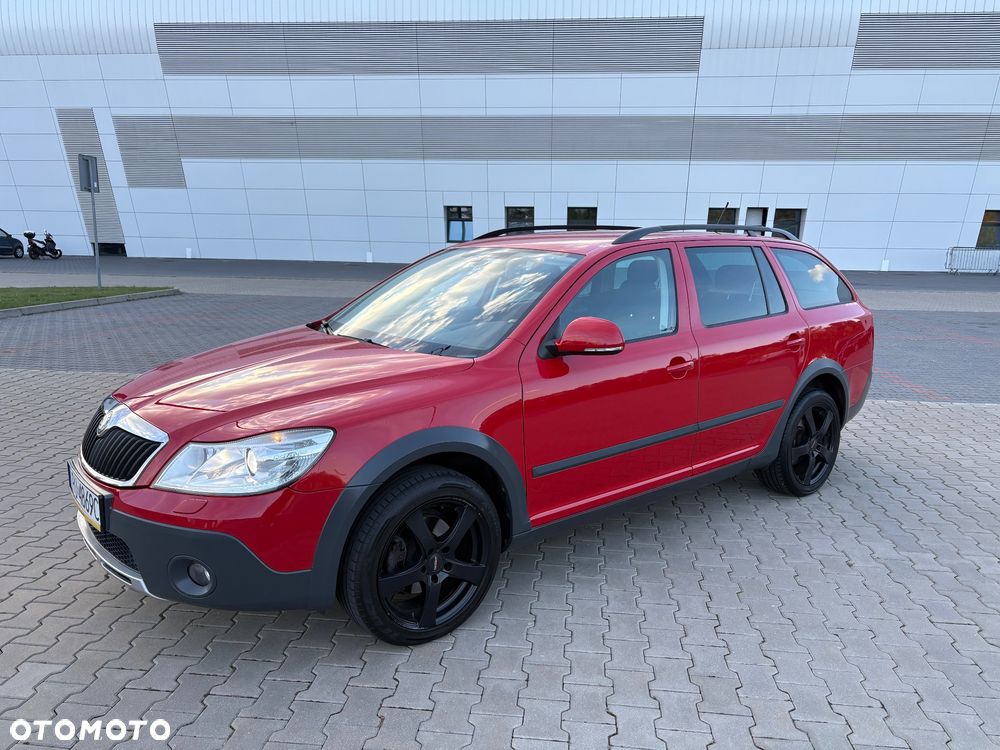 Skoda Octavia Scout 2.0 TDI DPF - 11