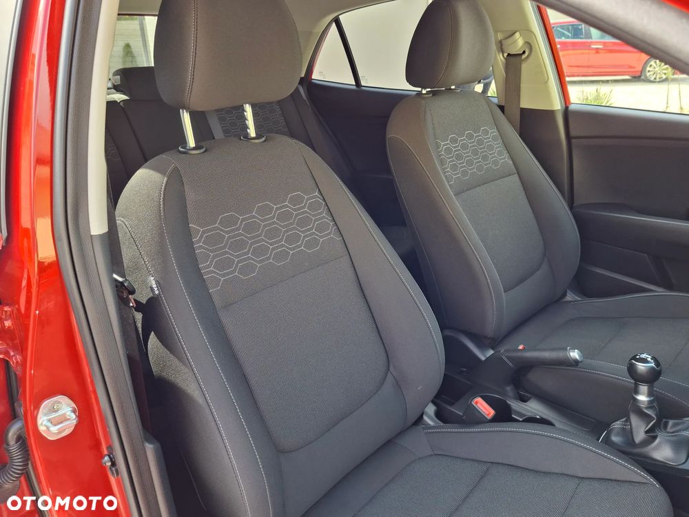 Kia Rio 1.2 Dream Team Edition - 31