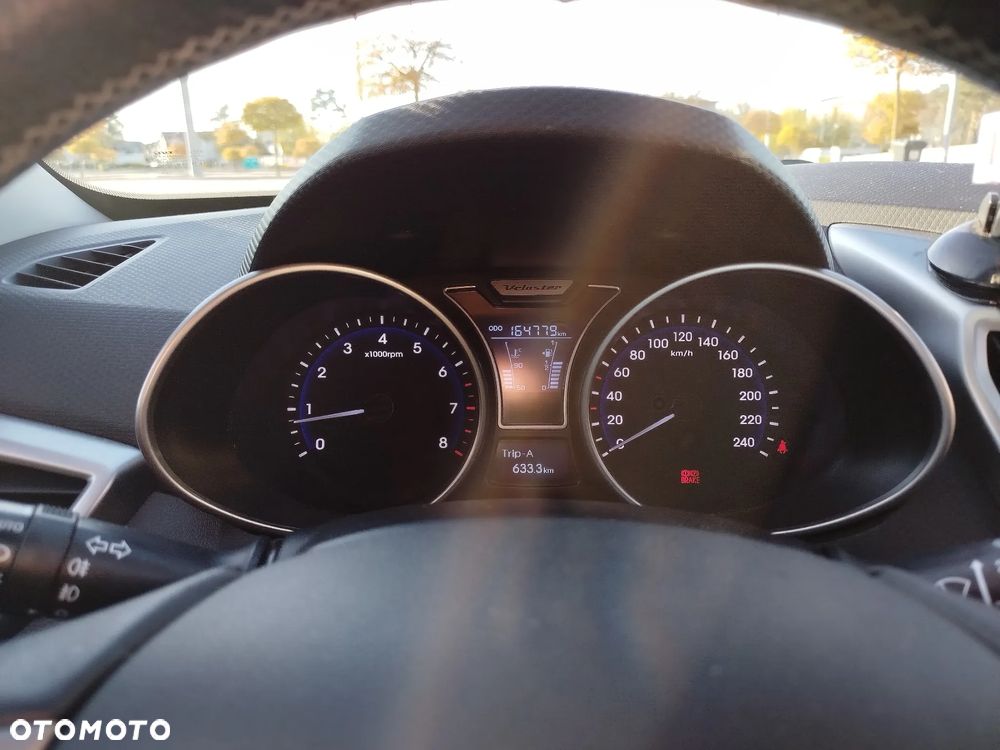 Hyundai Veloster 1.6 blue Premium - 13