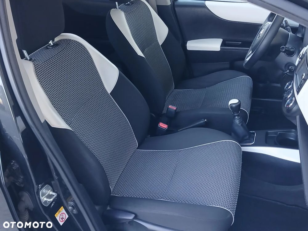 Toyota Yaris 1.33 VVT-i Edition-S - 18