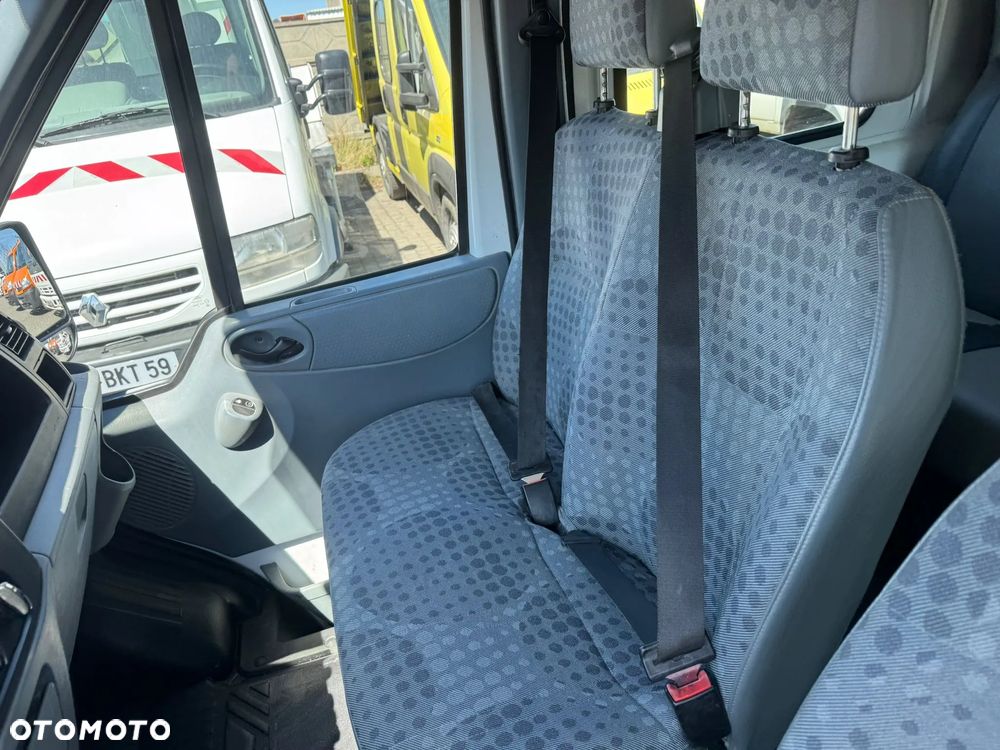 Ford Transit Brygadówka 2012 r. 7 Osobowy Klima Podgrzewana Szyba Kamera Cofania - 14