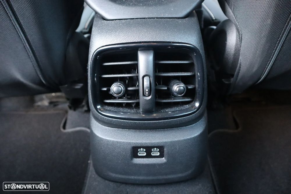 MINI Countryman Cooper SE ALL4 Auto - 25