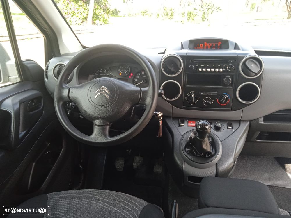 Citroën Berlingo XL (Longa) 1.6 Hdi 100cv 3 lugares 5 portas - 23