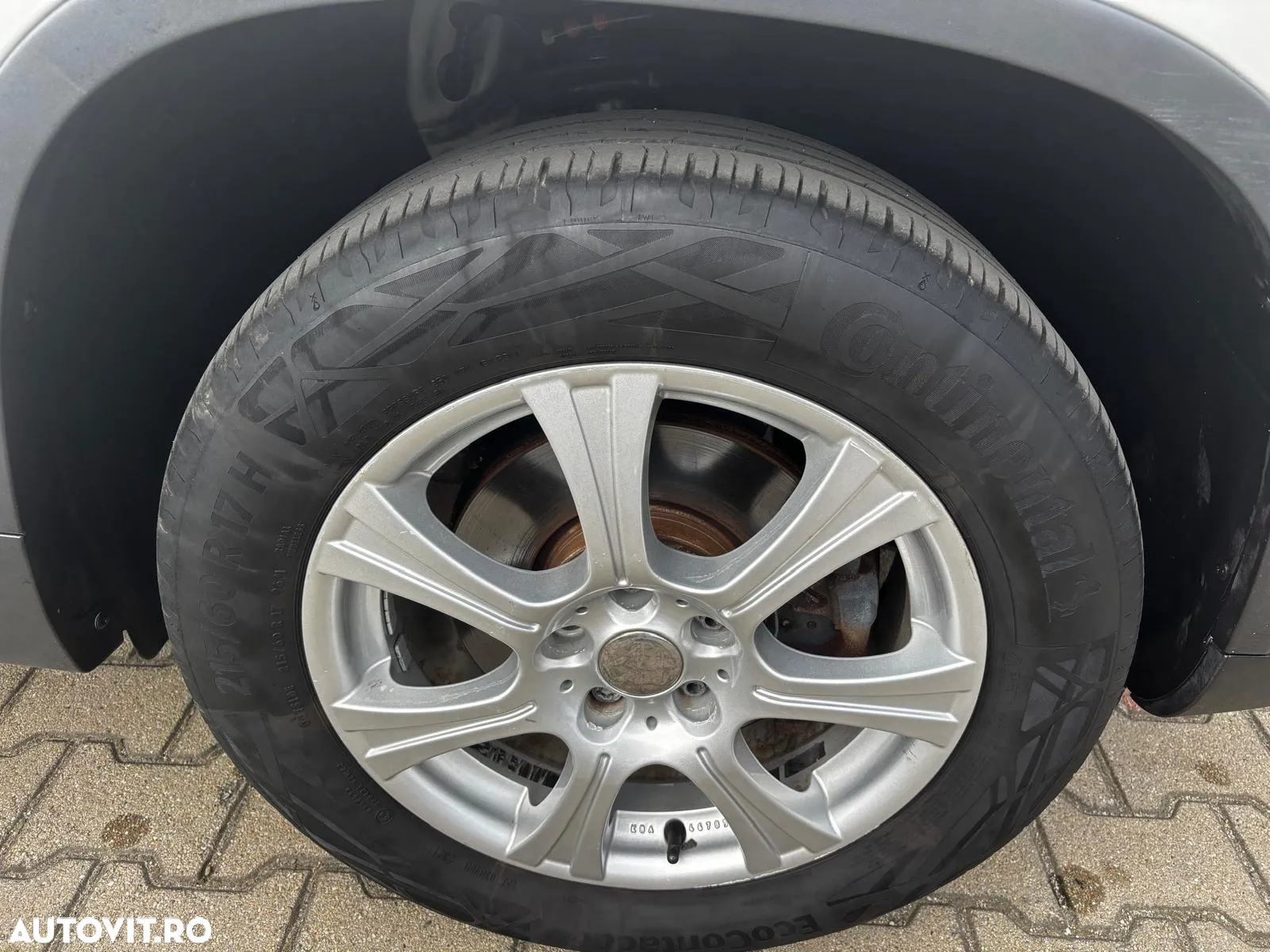 Volkswagen Tiguan - 20