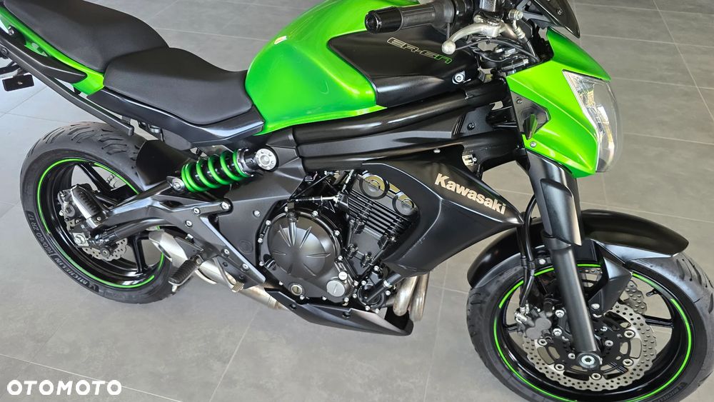 Kawasaki ER - 27