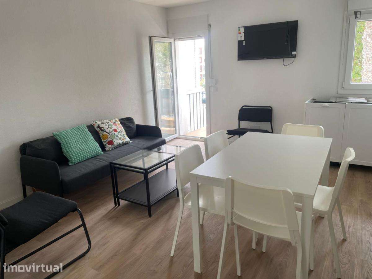 Quarto - localizado em Oeiras Lisbon - Grande imagem: 4/4