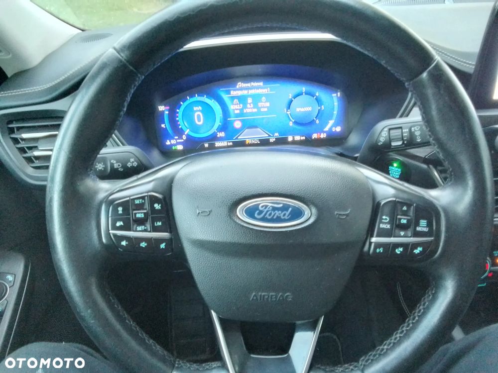 Ford Kuga - 20