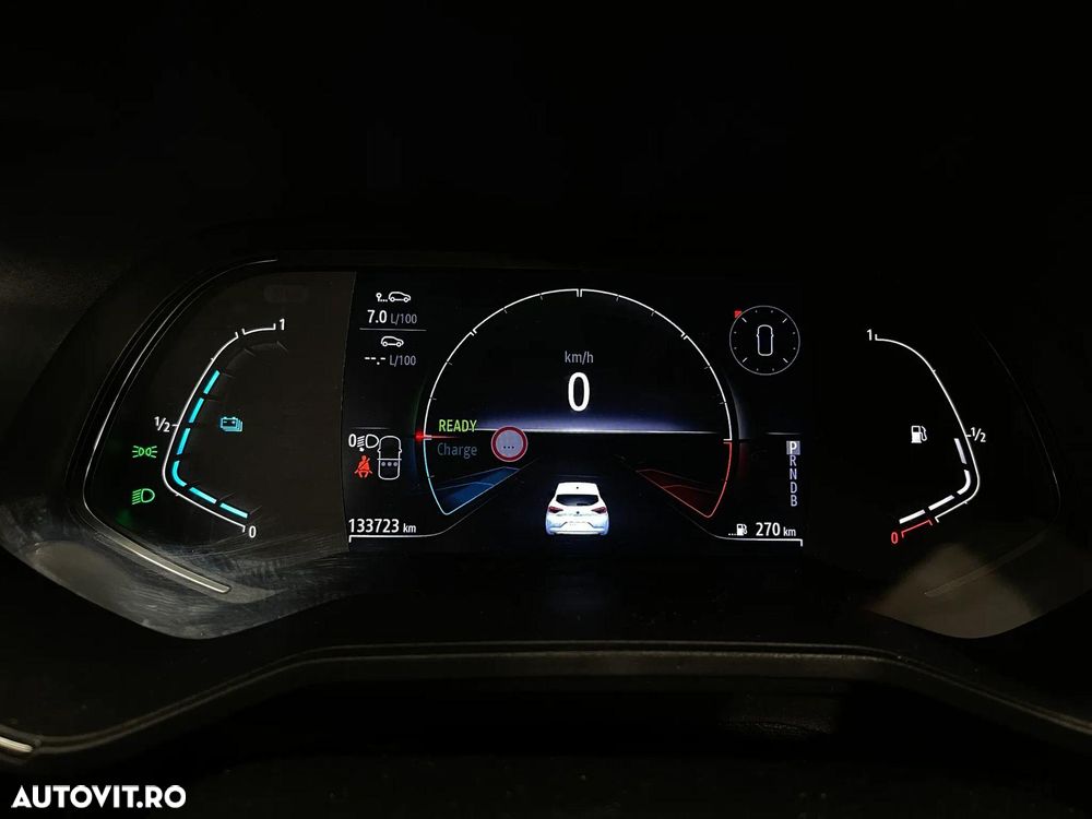 Renault Clio E-TECH 140 BUSINESS EDITION - 26