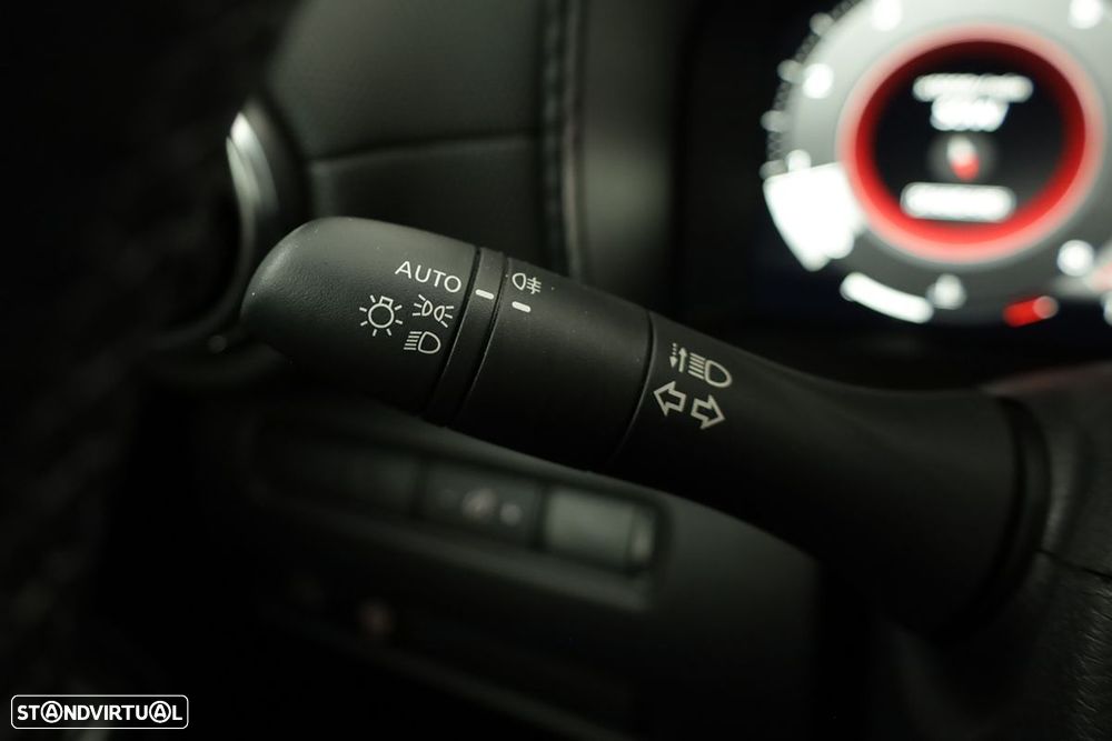 Nissan Juke 1.0 DIG-T N-Connecta - 17