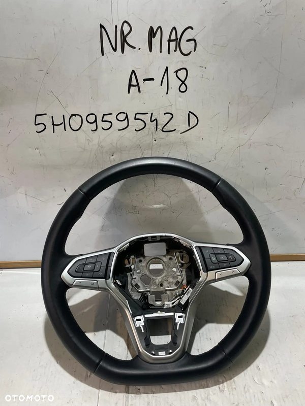 KIEROWNICA MULTIFUNKCYJNA VW GOLF VIII PASSAT B9 5H0959542D
