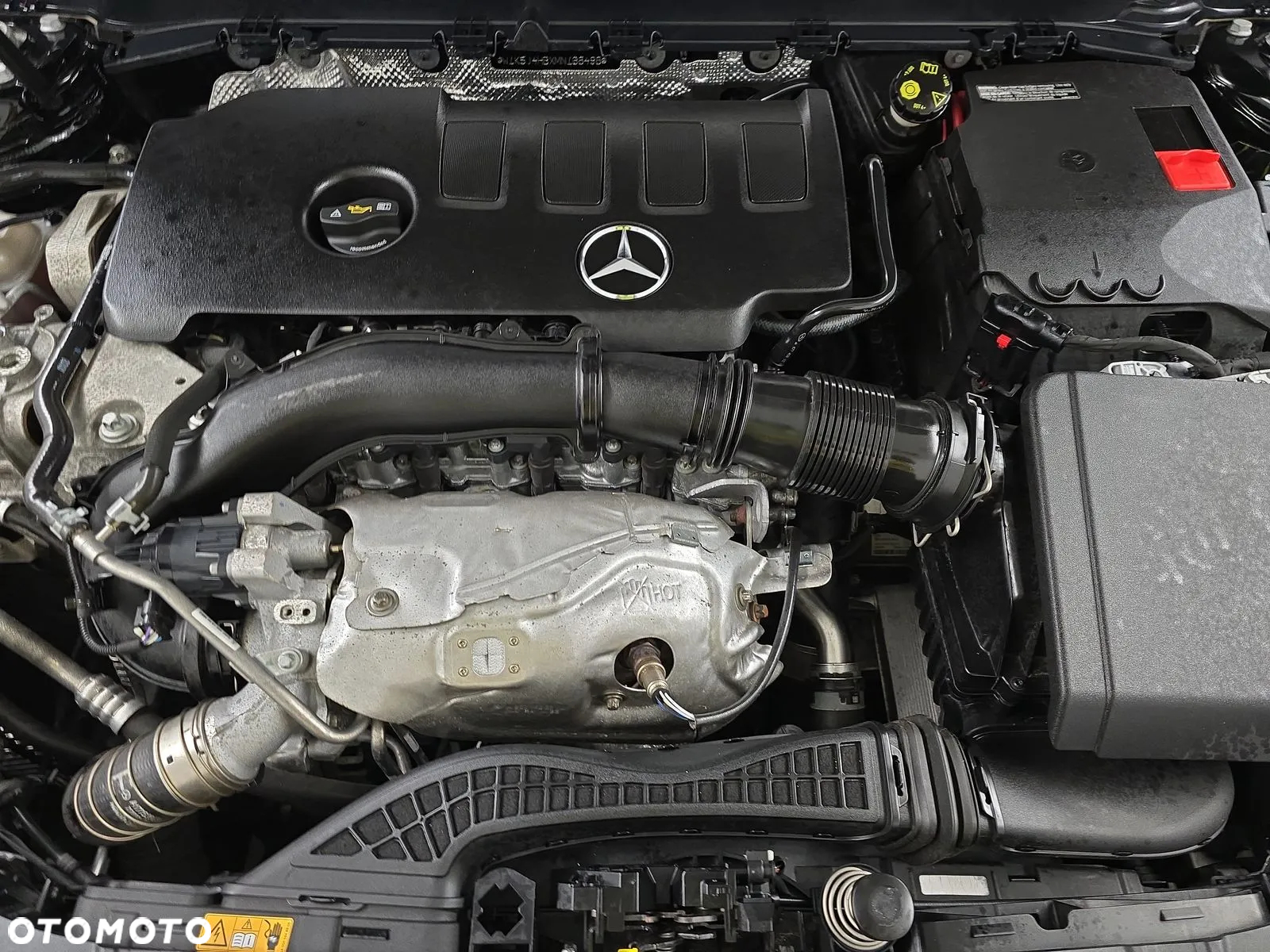 Mercedes-Benz CLA - 16
