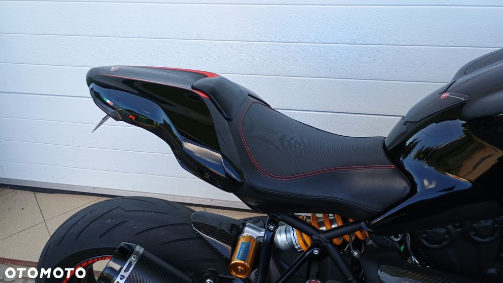 Ducati Monster - 32