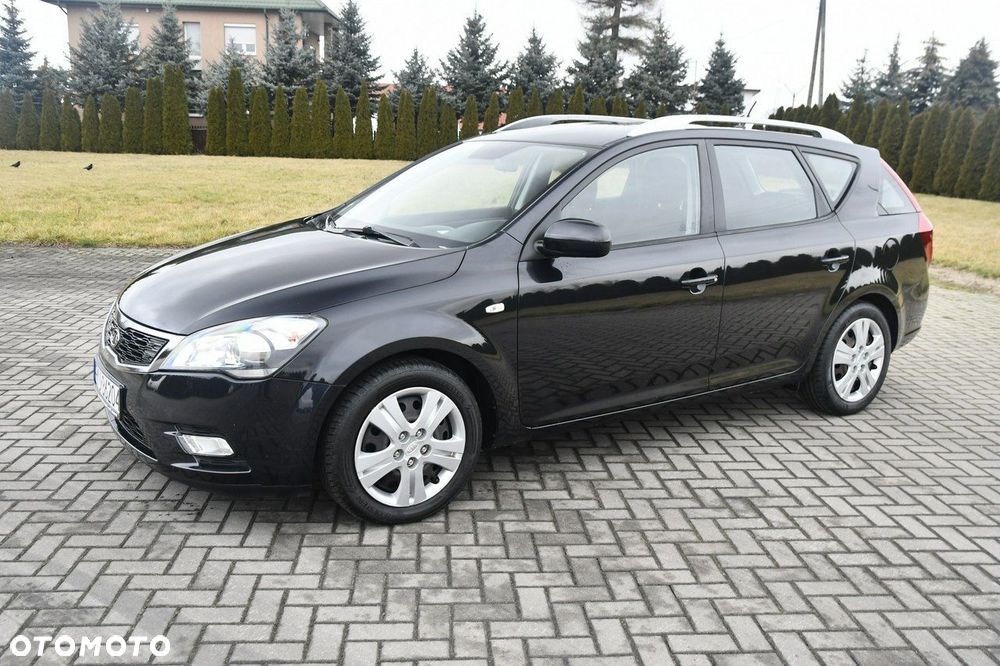 Kia Ceed - 6