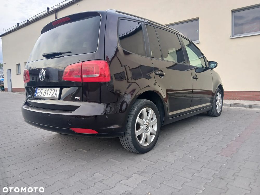 Volkswagen Touran 1.6 TDI DPF BlueMotion Technology DSG Comfortline - 17