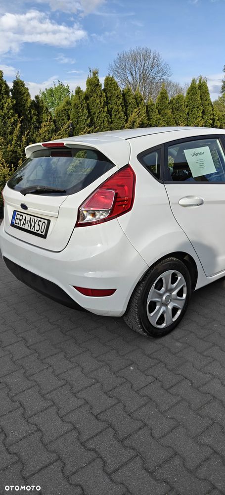 Ford Fiesta - 4