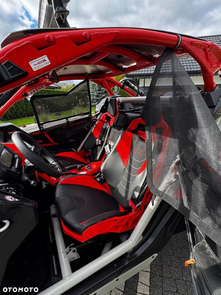Can-Am Maverick - 17
