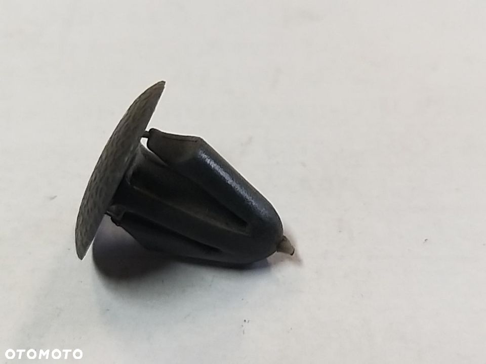 KOŁEK TAPICERKI DAEWOO TICO - 1