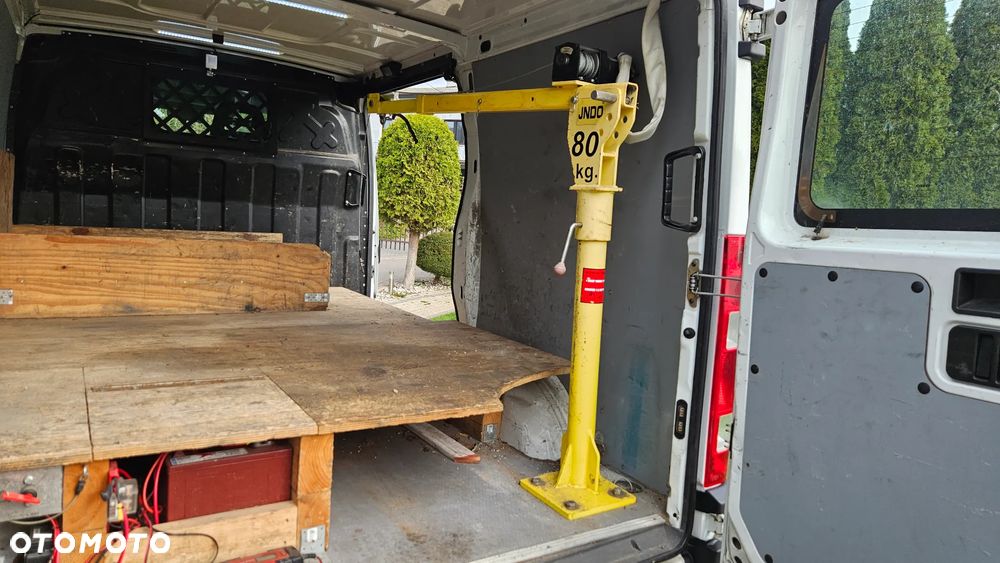 Iveco DAILY 35S17 3.0 HPI 170 KM KLIMA HDS  L1 H1 HAK 3500 KG - 21