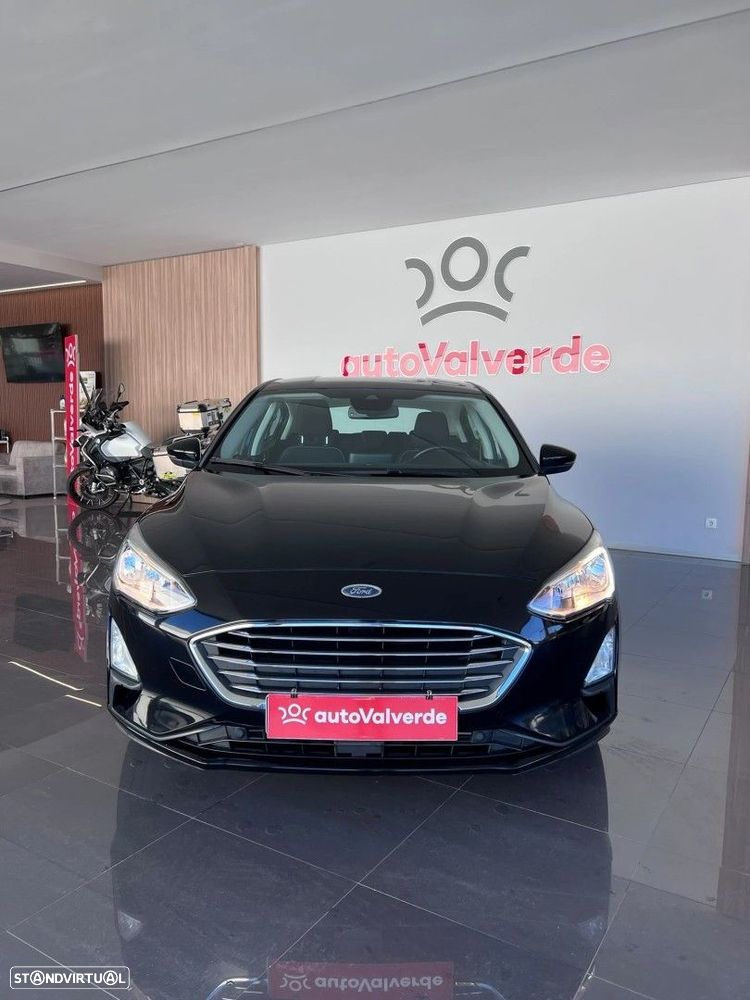 Ford Focus 1.0 EcoBoost S&S ST-LINE - 2