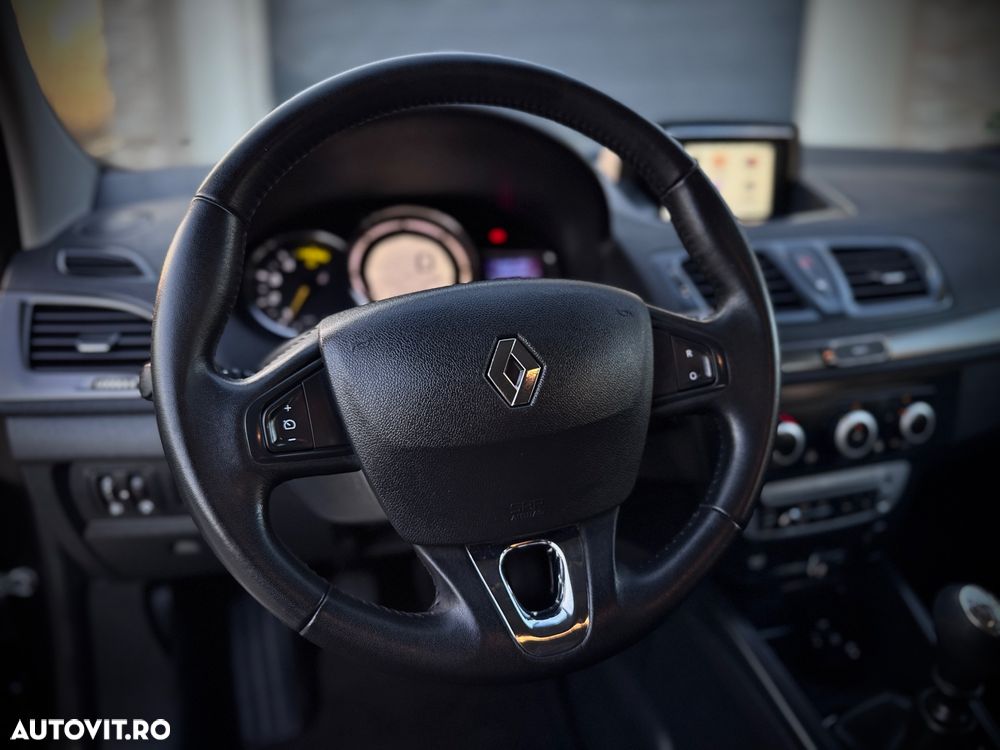 Renault Megane 1.5 dCI Color Edition - 28