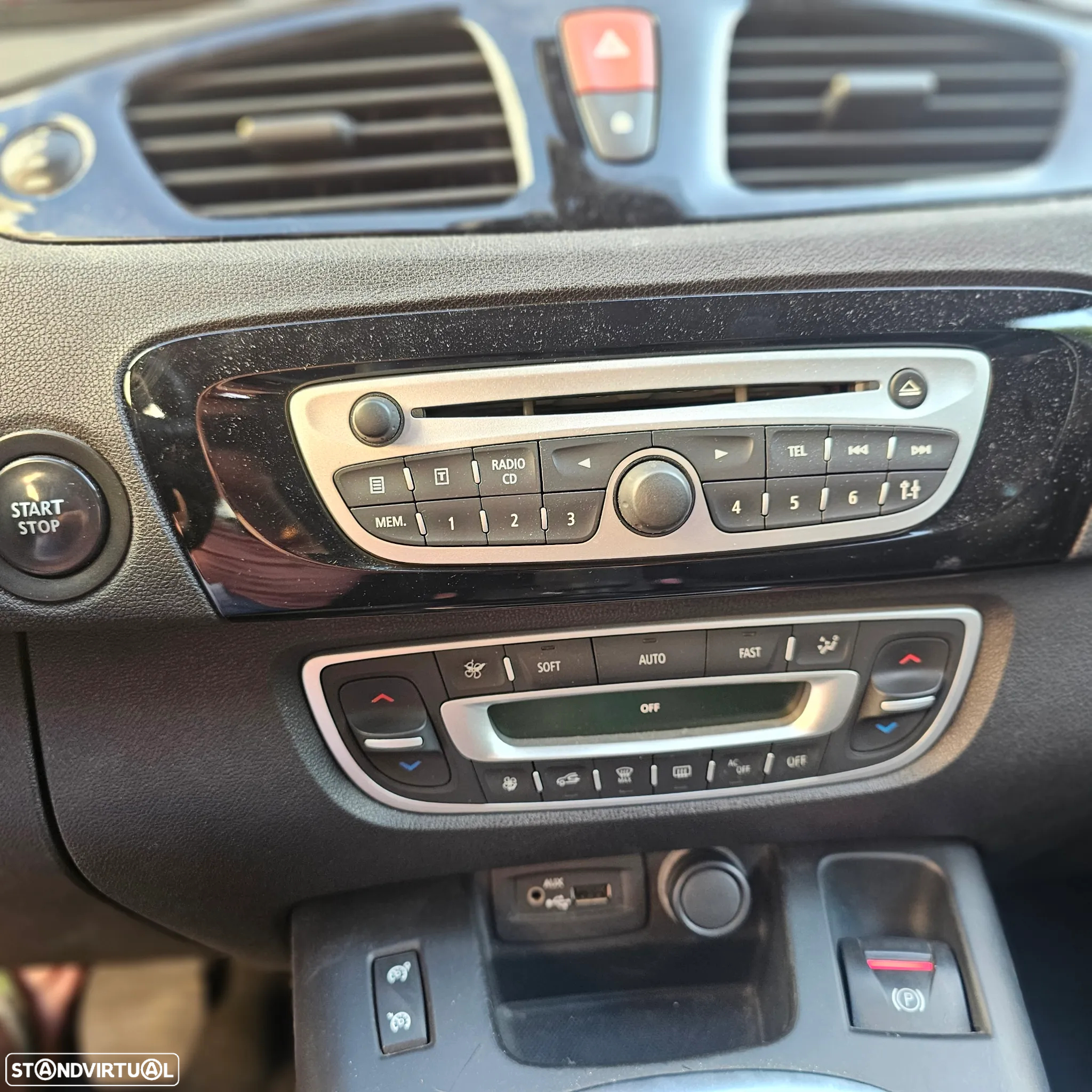 Renault Grand Scénic 1.5 dCi Dynamique S 7L - 23
