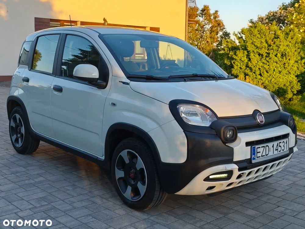 Fiat Panda 1.0 Hybrid City Cross - 4
