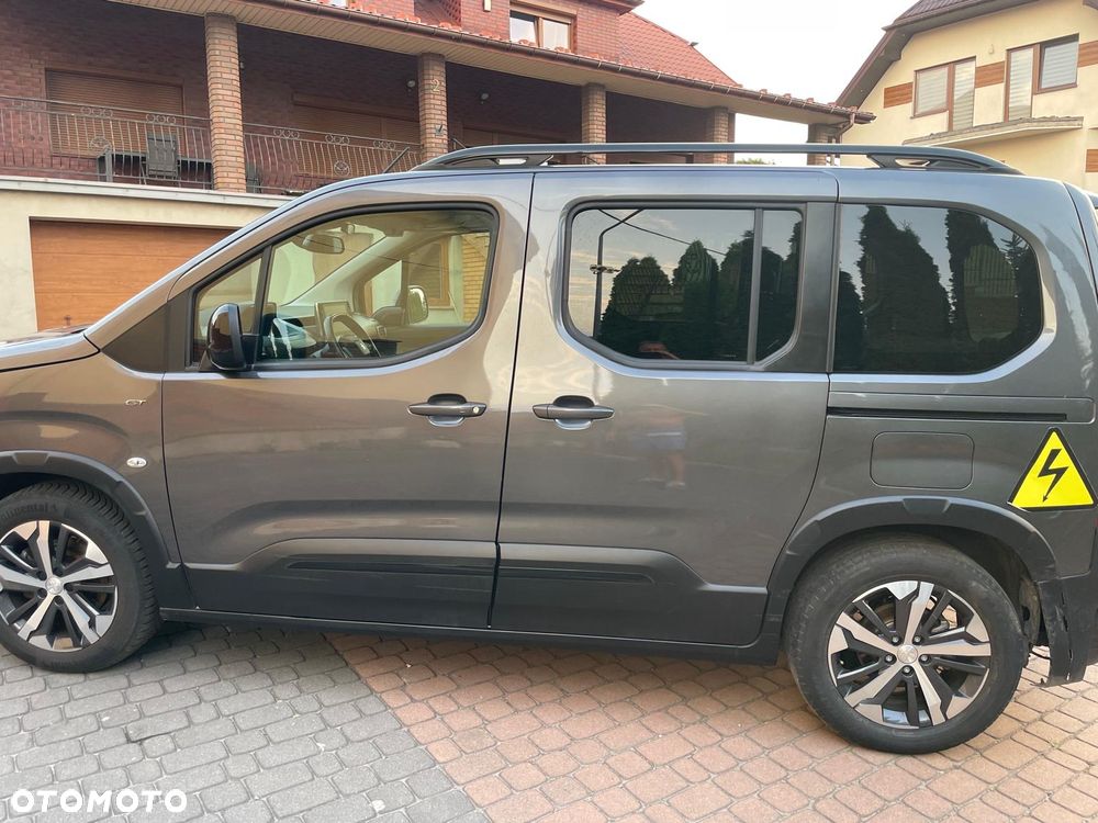 Peugeot Rifter - 8