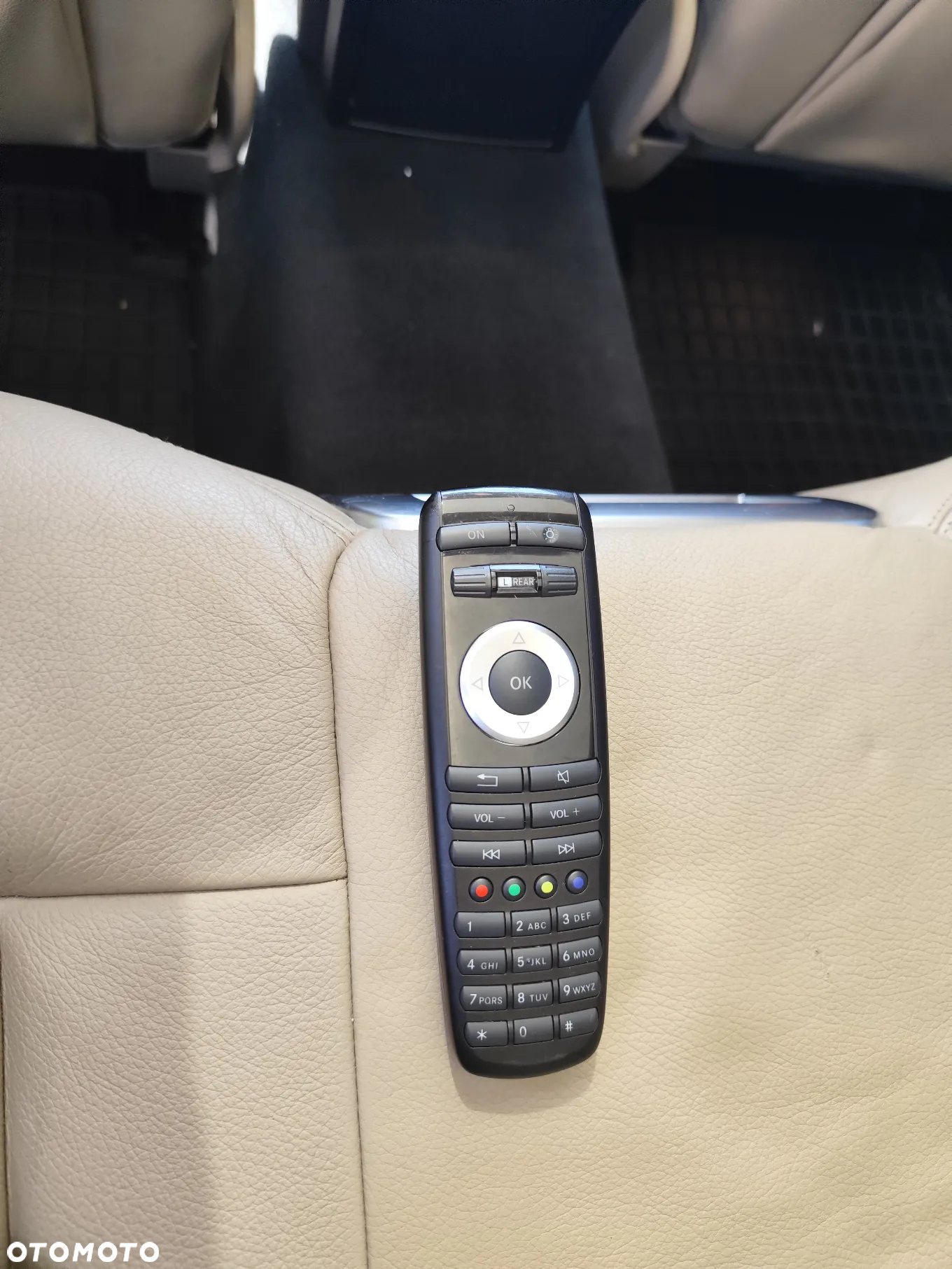 Mercedes-Benz Klasa E 200 T CDI DPF BlueEFFICIENCY Automatik Avantgarde - 15