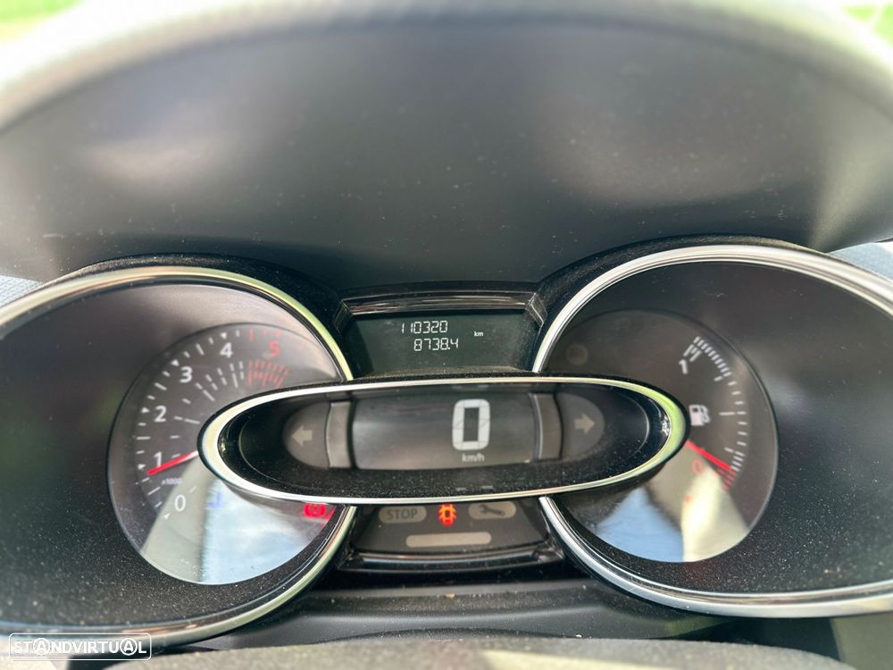 Renault Clio Sport Tourer 1.5 dCi GT Line - 13