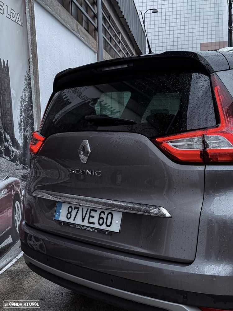 Renault Grand Scénic 1.6 dCi Bose Edition SS - 11