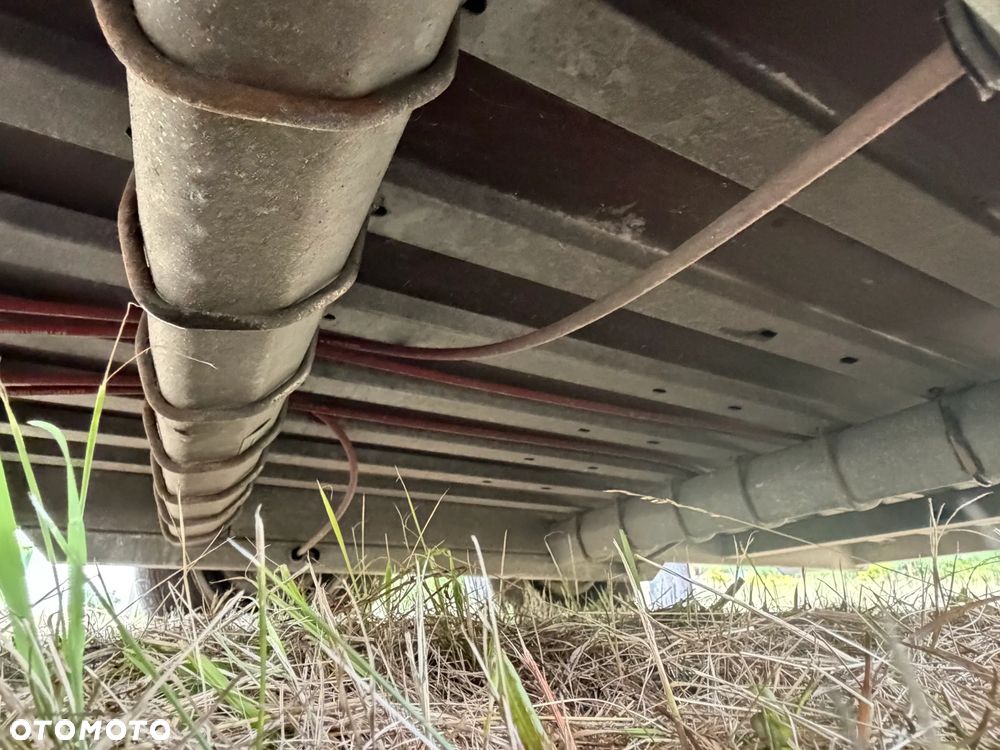 Inny Przyczepa Dwuosiowa Ciężarowa-LAWETA Do Koparek Maszyn Budowlanych. HULCO TERRAX-2 3001-LK.  NAJAZD Pełny Klapa z Bardzo mocnej konstrukcji. Lekki system otwierania najazdu jedną ręką! DMC 3000Kg! Jest To Laweta marki PREMIUM. Dwie ośie hamujące! Pełny ocynk. HULCO to Francuski Producent największy w Europie! Potężna jakość wykonania! Okazja Tanio. Laweta sprowadzona z Norwegii. Zero zużycia jak nówka sztuka! OKAZJA - 32
