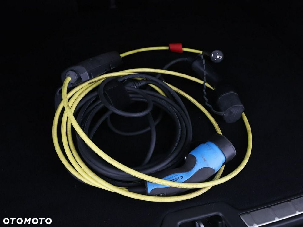 Volvo XC 60 T6 AWD Recharge Geartronic Inscription Expression - 41