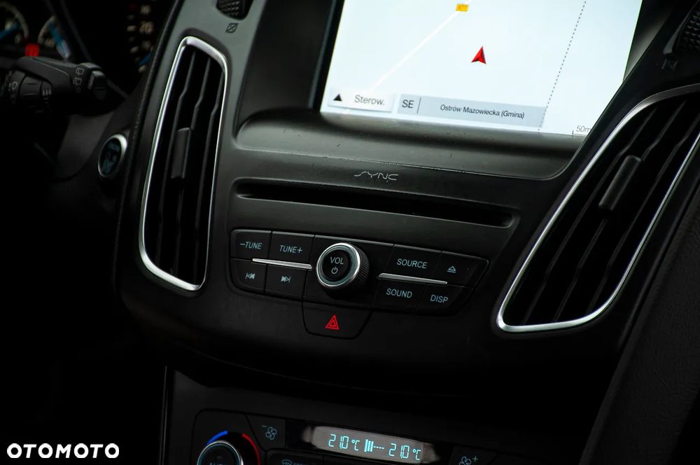 Ford Focus 1.5 EcoBoost Titanium ASS - 20