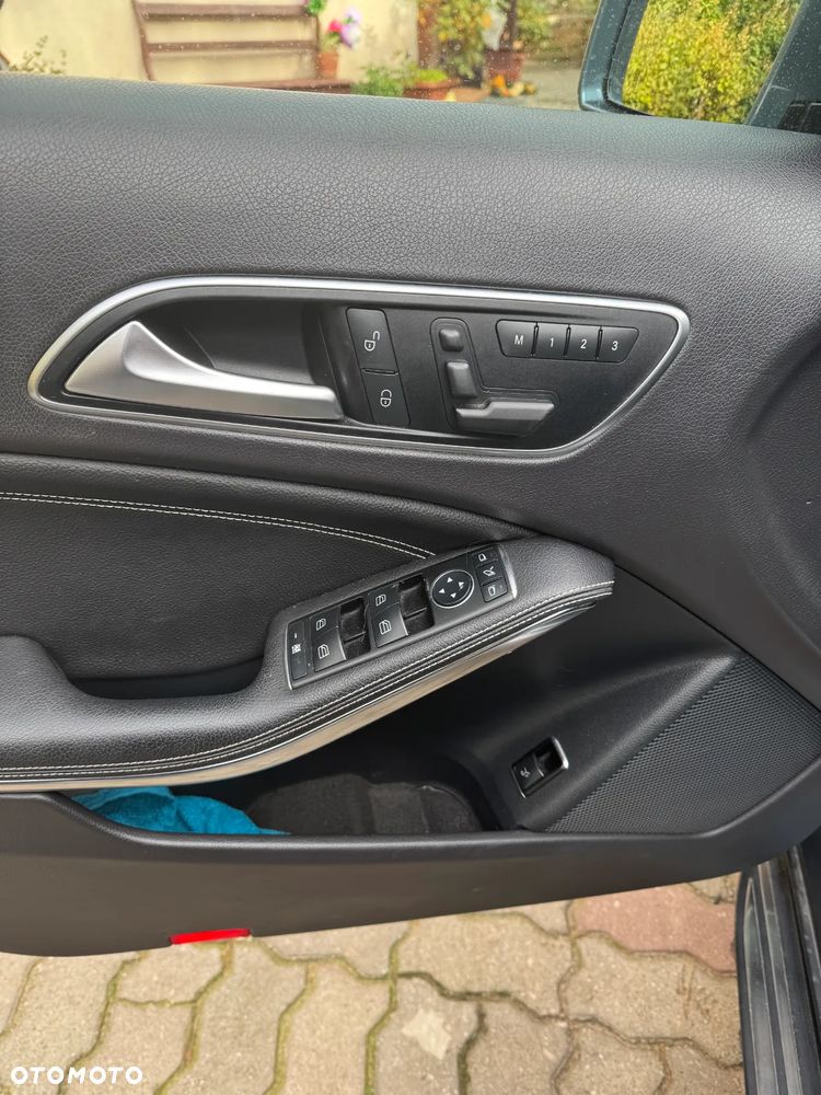 Mercedes-Benz GLA 200 (CDI) d 4-Matic - 11