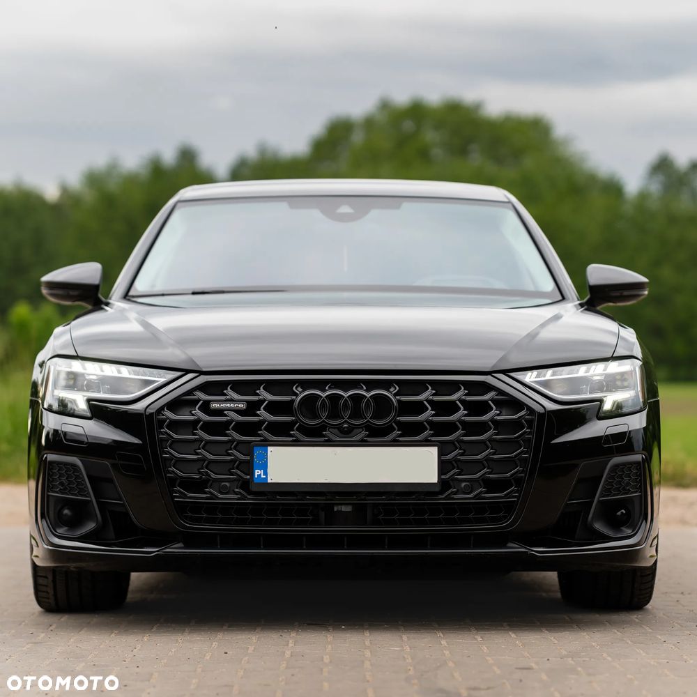 Audi A8 - 2