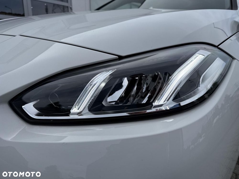 BMW Seria 1 - 27