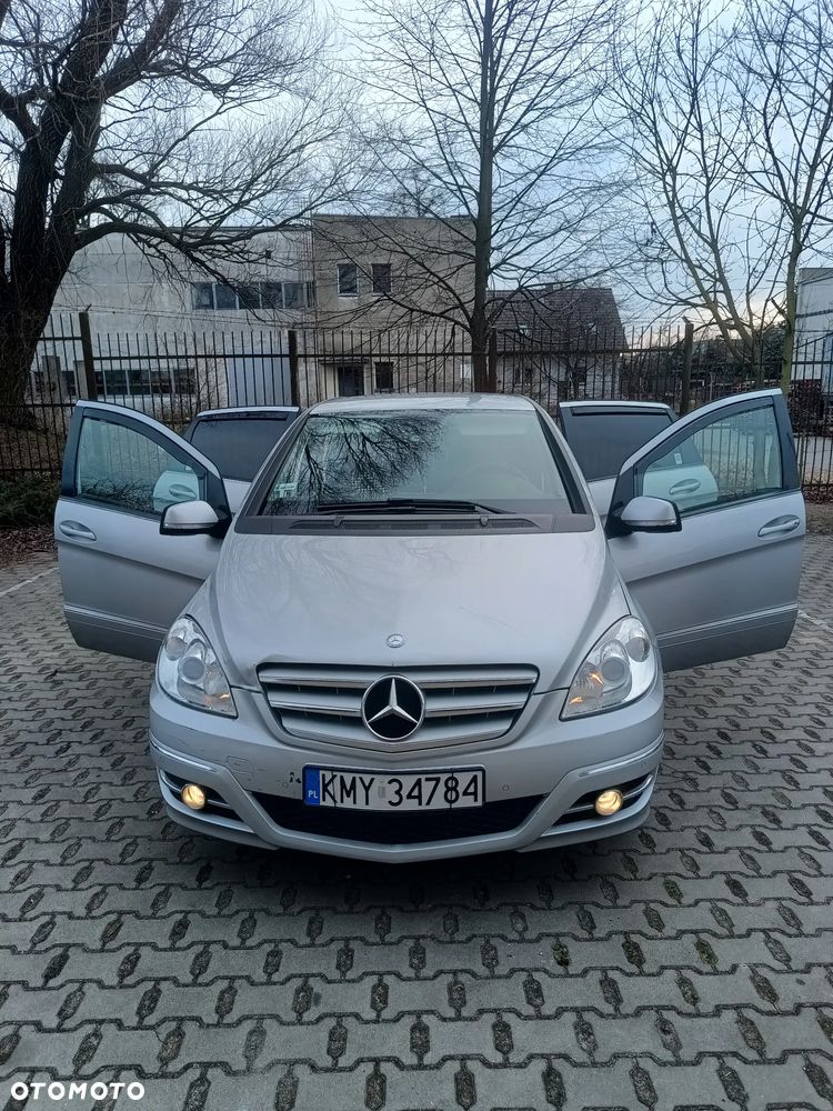 Mercedes-Benz Klasa B 180 EU5 - 1