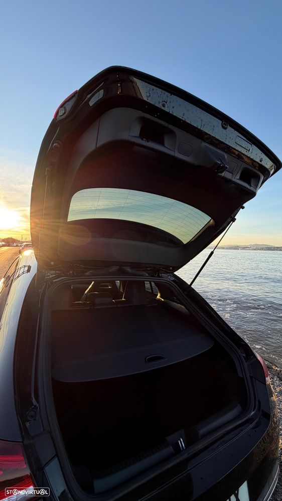 Mercedes-Benz CLA 200 7G-DCT AMG Line - 16