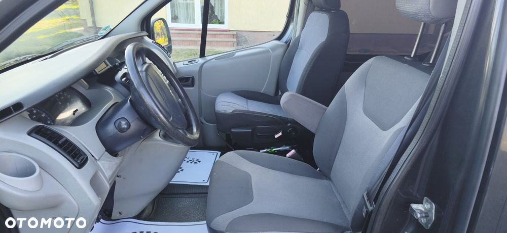 Opel Vivaro L2H1 2.9t - 28