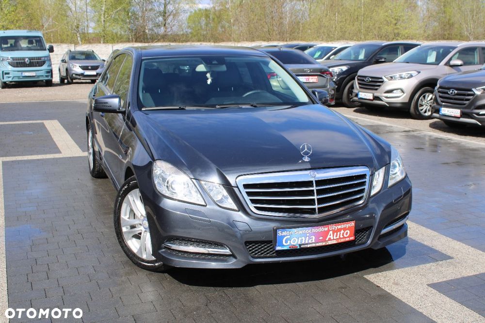 Mercedes-Benz Klasa E - 9