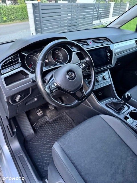 Volkswagen Touran 1.6 TDI BMT SCR Comfortline - 34