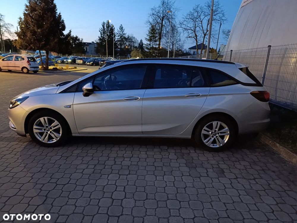 Opel Astra - 6