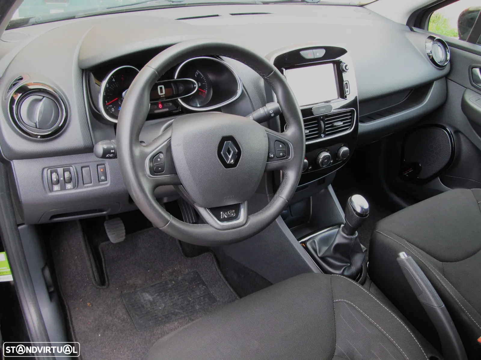 Renault Clio Sport Tourer (Energy) dCi 90 Start & Stop INTENS - 3