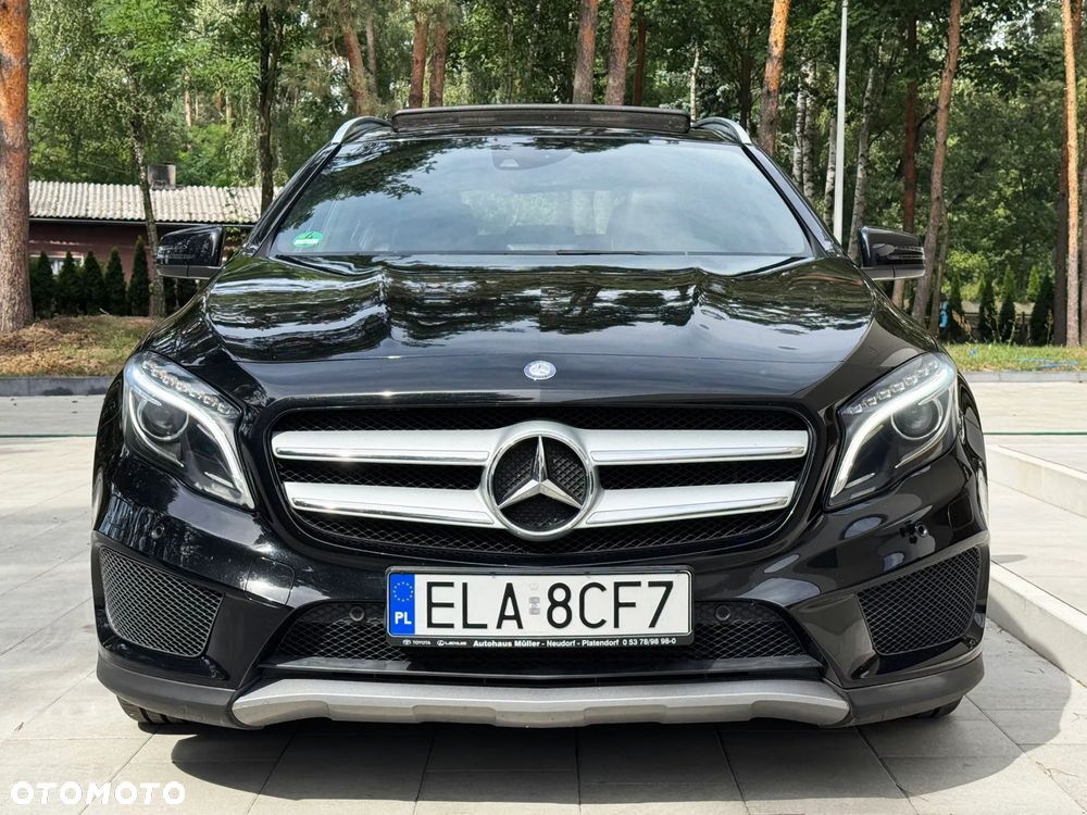 Mercedes-Benz GLA 250 4Matic 7G-DCT AMG Line - 5