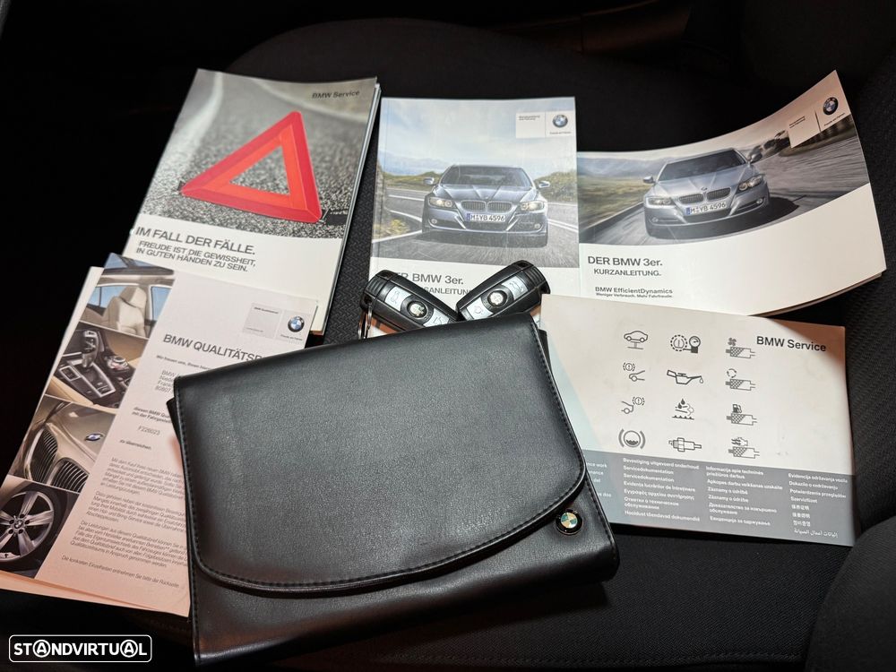 BMW 318 d Navigation Sport - 52