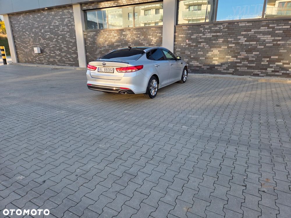 Kia Optima 1.7 CRDI XL DCT - 12