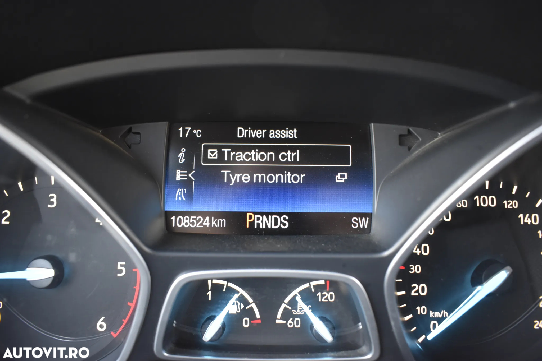 Ford Kuga 2.0 TDCi 4WD Powershift Titanium - 30