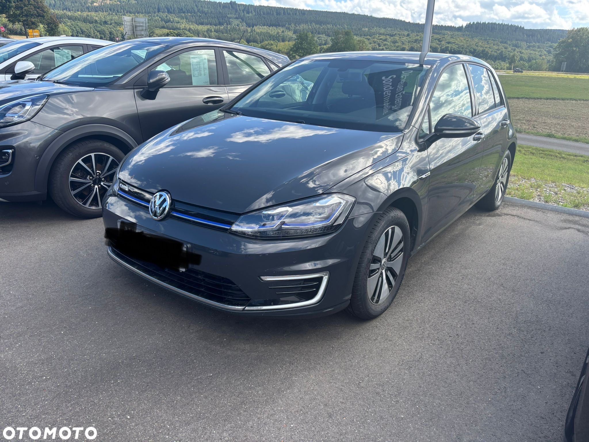 Volkswagen Golf e-Golf - 1