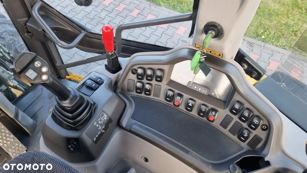 Volvo BL71B/MASZYNA SPROWADZONA - 22